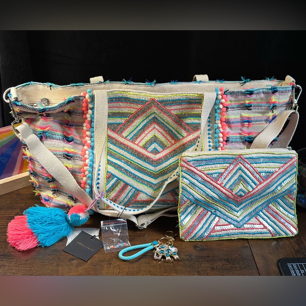NWT America and Beyond xlarge bag and clutch bundle